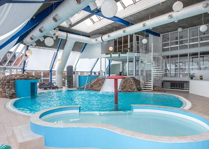 6 Person On A In 아파트 하일스